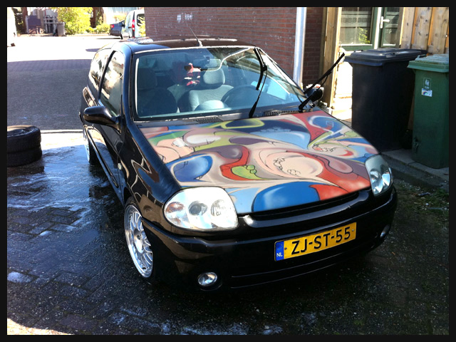 Metafoor schors voor eeuwig Motorkap wrapping - Clio Club