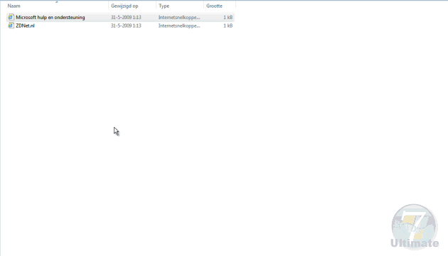 4f4e943b3deed-URL.gif