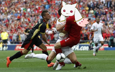 4fd0e7051471b-qb_voetbal.png