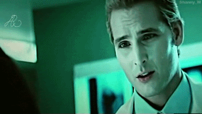 50c3b564bd0ec-edward_doctor.gif