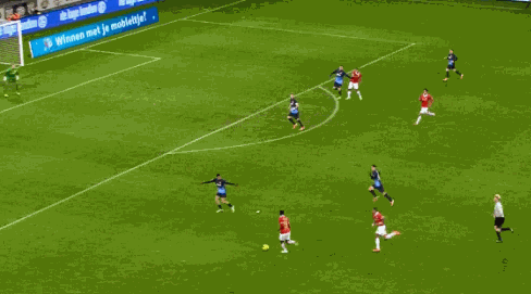 52f6acfd96aa6-willems2.gif