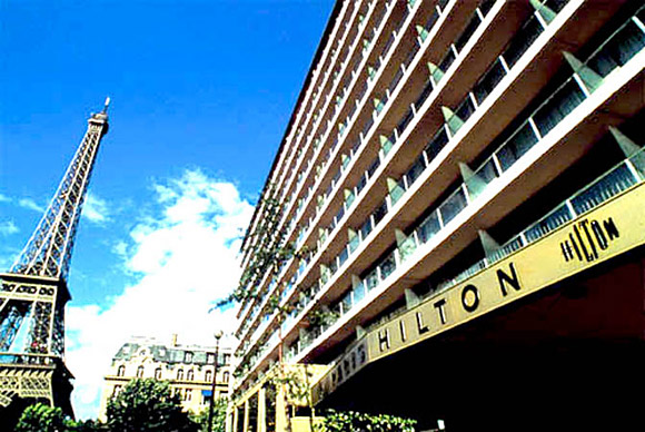 54298f19d111c-hilton-hotel-paris.jpg