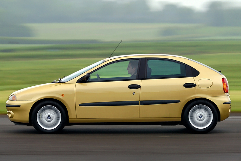 59b39c1b45a76-fiat_multipla_21_shop1.jpg