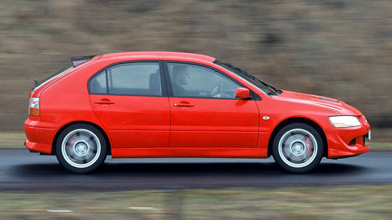 5aef54bc80e80-mits_lancer_2_shop.jpg
