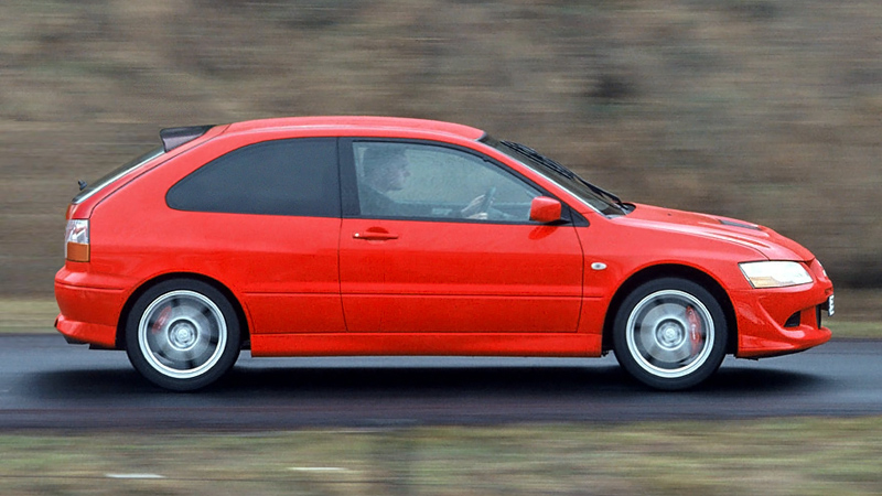 5aef54c541076-mits_lancer_2_shop2.jpg