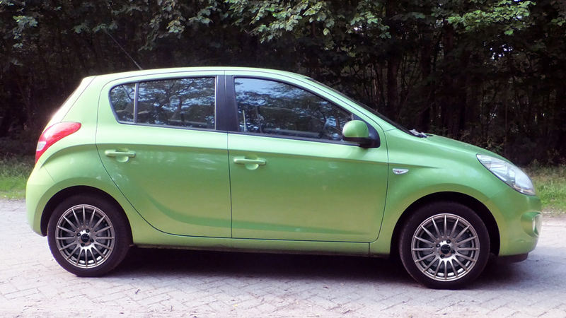 5b543b74bc04b-hyundai_i20_velgen.jpg