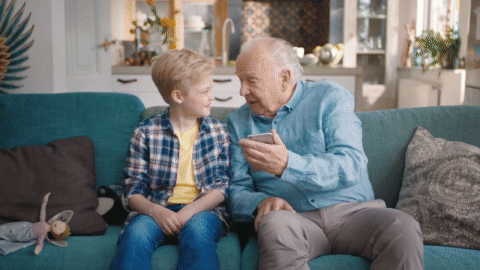 5e22411a7e8fe-Schoonenberg_HoorSupport_-_Ook_voor_de_allernieuwste_innovatieve_hooroplossingen.gif