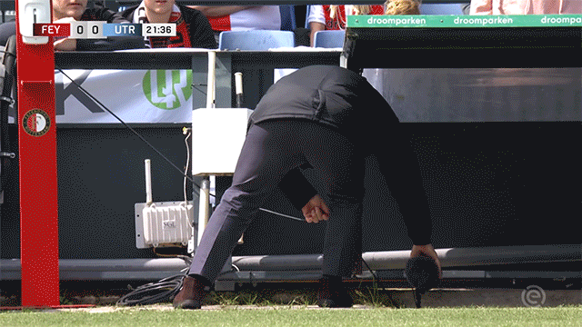 60abf1fdadfe7-dickie_stekkereruit.gif