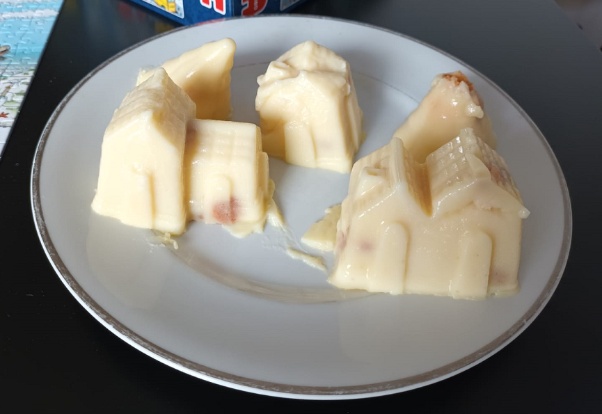 61bc571d549a7-puddinghuisjes.png