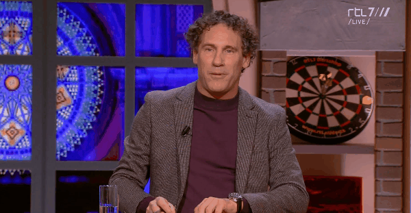 61bd0b3893c66-studio6666.gif