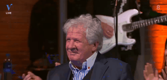 64f480db08e3a-mongoltje.giffff.gif 